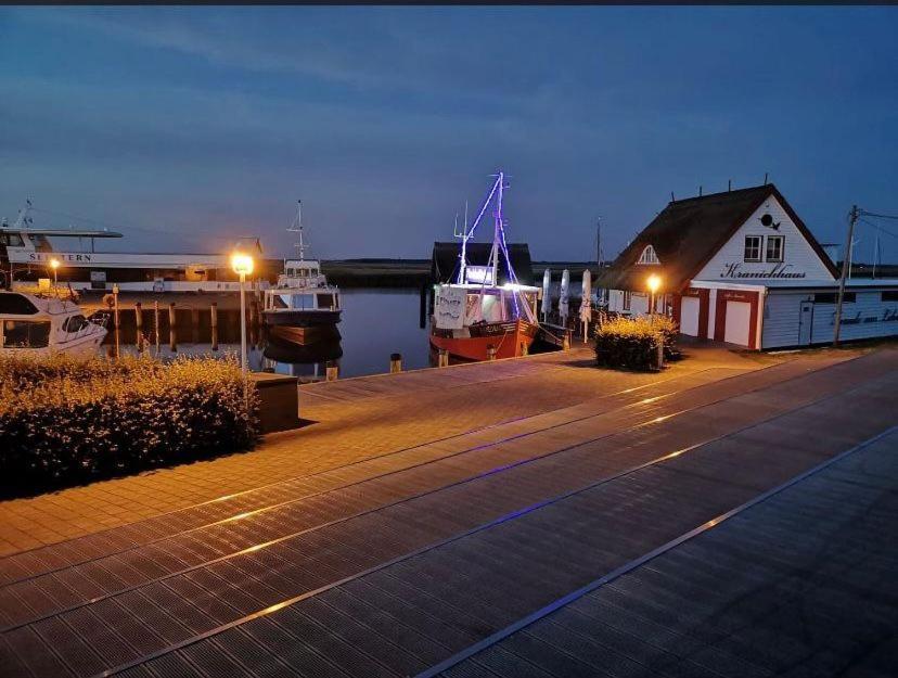 Penthouse Sonnenuhr Zingst Exterior foto